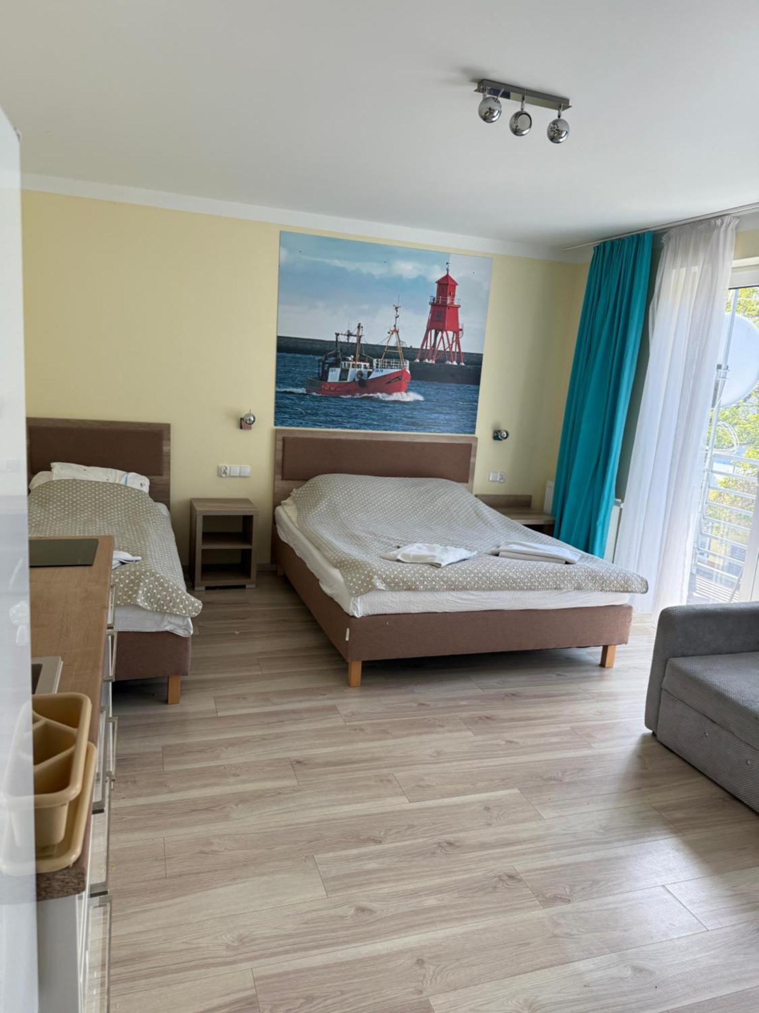 Pokoje Goscinne - Port Międzywodzie Extérieur photo